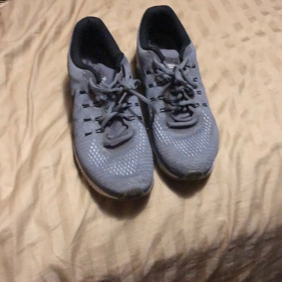 Warne 5-6 times ever - Picture 3 of 4